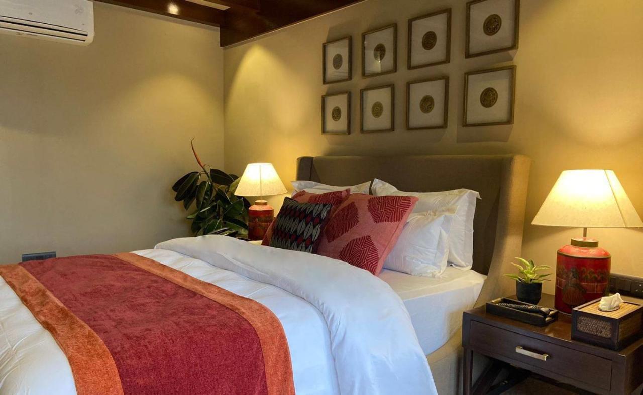 Miraaya Wellness And Golf Resort チトワン エクステリア 写真
