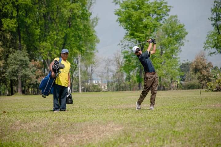 Miraaya Wellness And Golf Resort チトワン エクステリア 写真
